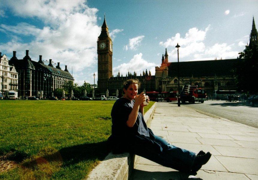 2001.09.15 01.26 london bigben emy1